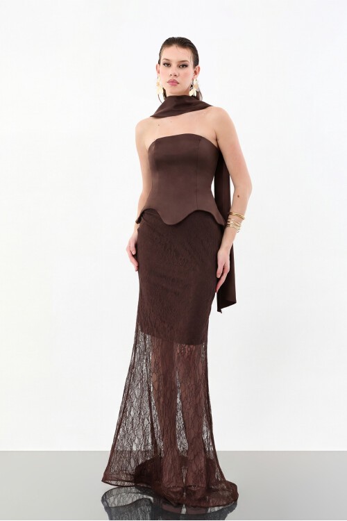 Dantel Etek Detaylı Straplez Uzun Abiye - 2032