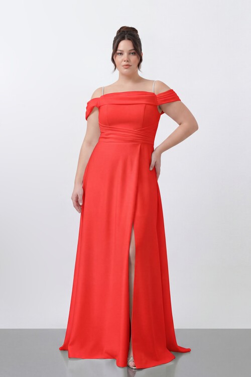 Drapeli Omuz Açık Yırtmaçlı Uzun Abiye - 1496