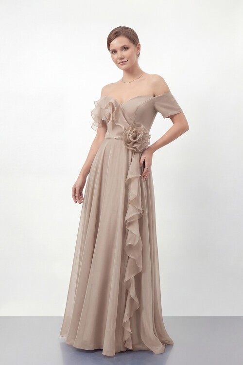 Gül Detaylı Volanlı Şifon Uzun Abiye - 1996