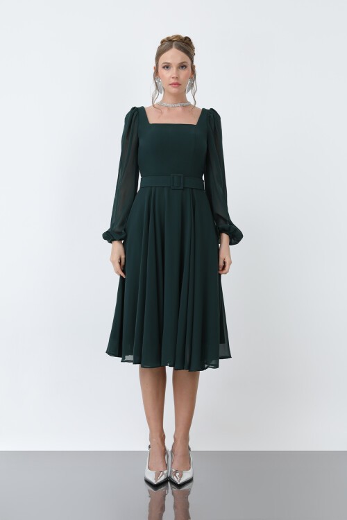 Kare Yaka Kemerli Şifon Elbise - 1916