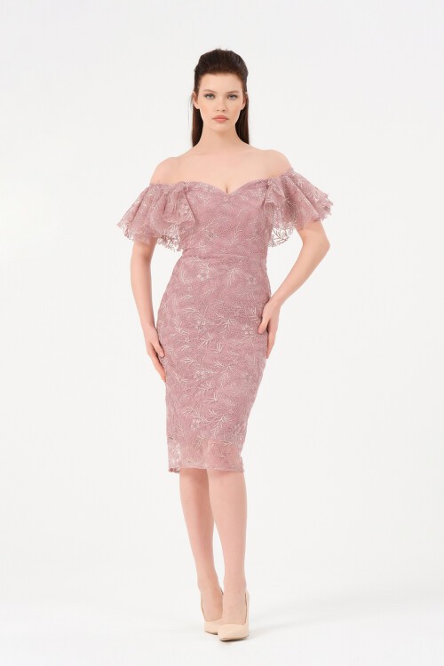 Kayık Yaka Dantelli Midi Elbise - 1586