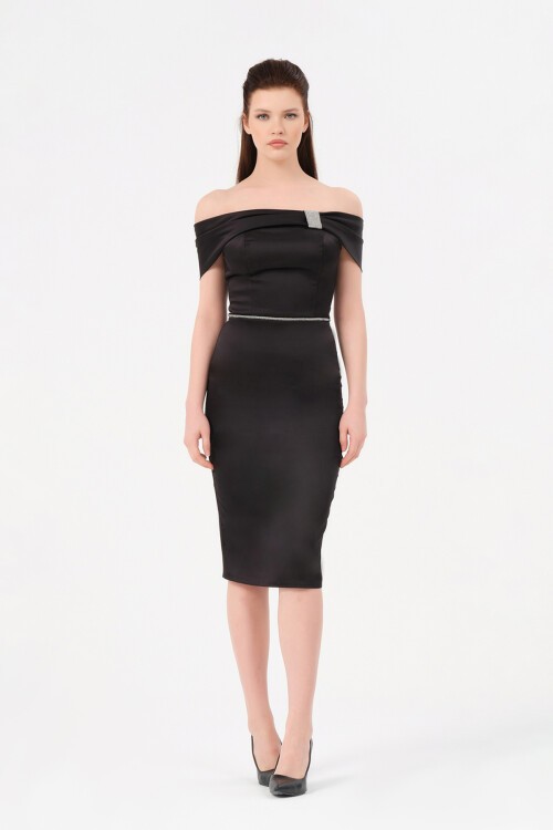 Taş Detaylı Kayık Yaka Midi Elbise - 1522