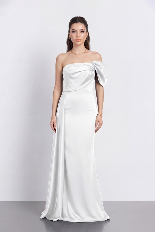 Tek Omuz Fiyonk Detaylı Uzun Abiye - 2124