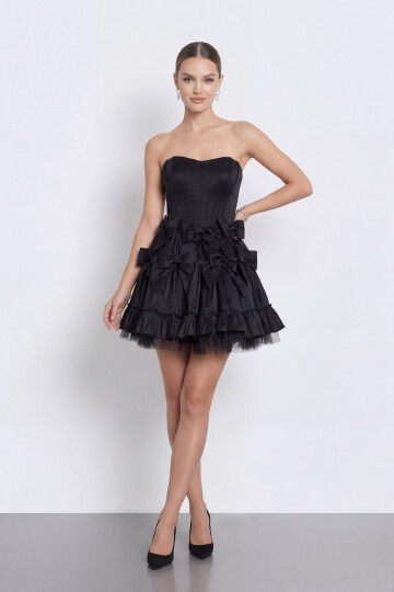 Fiyonk İşlemeli Straplez Korseli Mini Abiye - 2144