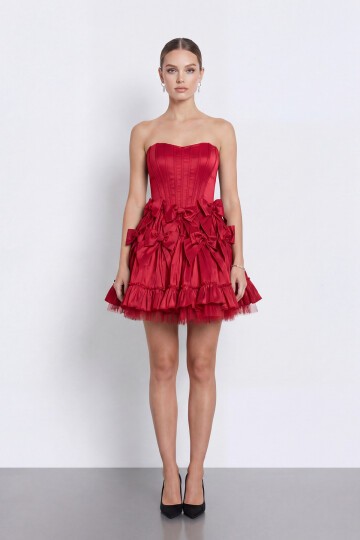 Fiyonk İşlemeli Straplez Korseli Mini Abiye - 2144