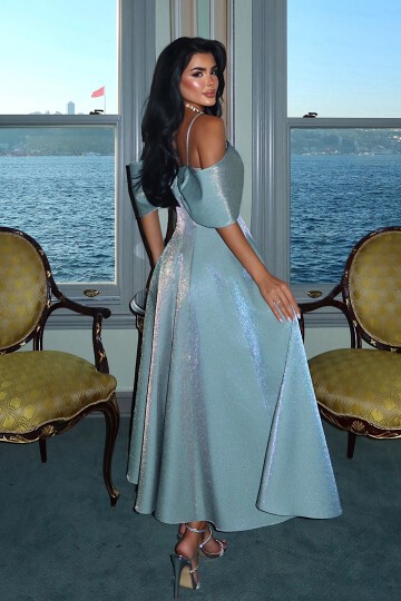 Kayık Yaka Midi Elbise - 1584