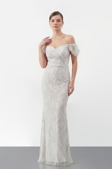 Omuz Açık Tül Kollu İşlemeli Uzun Abiye - 2132