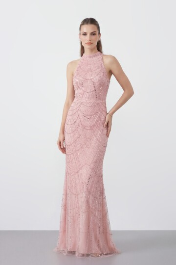 Tamamı İşlemeli Halter Yaka Uzun Abiye - 2137