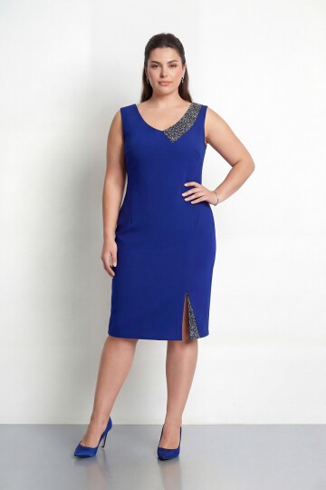 Taş Detaylı Asimetrik Büyük Beden Kalem Elbise - 2059